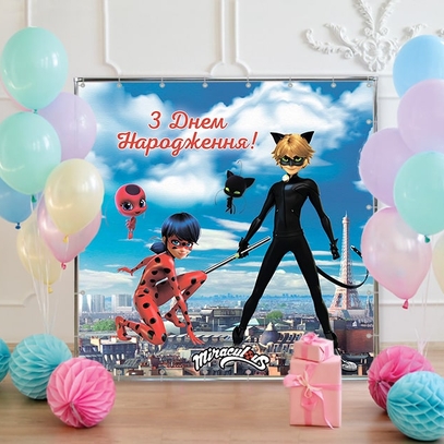 Фотозона Леди Баг и Супер Кот от магазина  Fotodecor